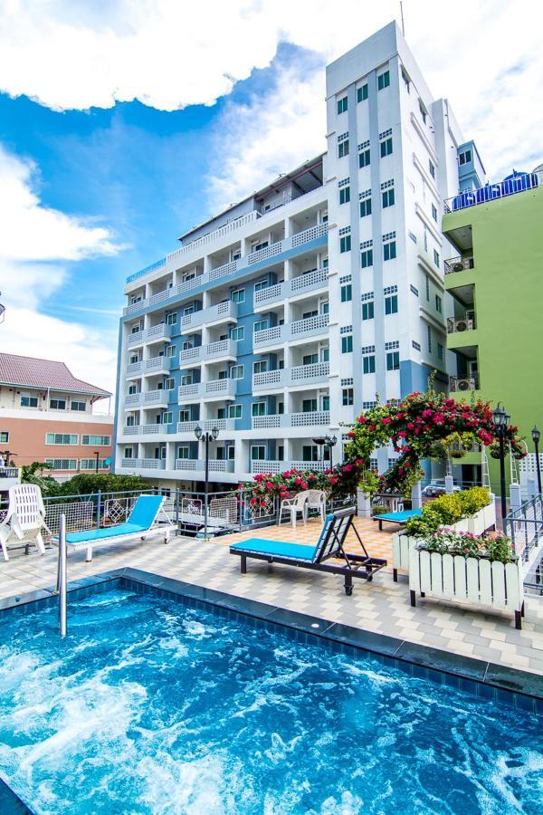 Sutus Court 7 Hotel Pattaya Luaran gambar